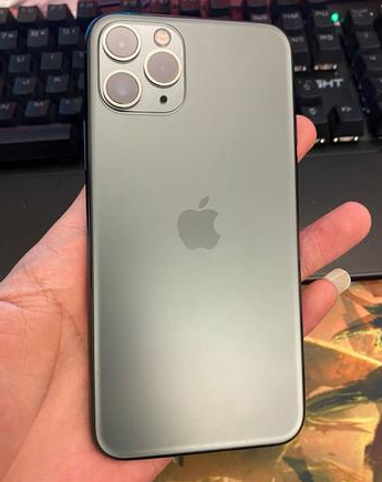 昂仁苹果维修点分享iPhone 11 Pro黑屏小众故障解析 